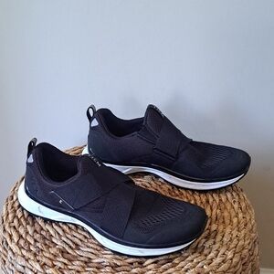 TIEM Womens Slipstream Black Knit Indoor Spin/Cycling Sneaker Shoes Cleats 10